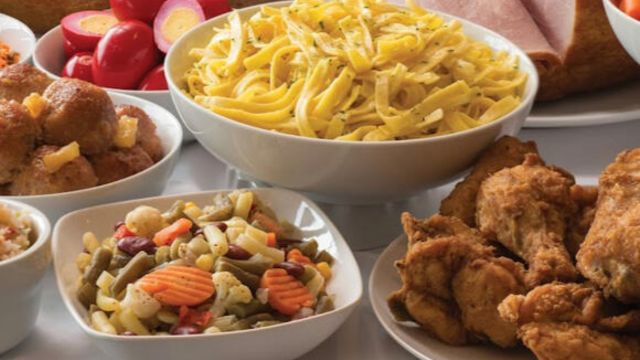 Some of the Best Fried Chicken in All of New Hampshire Can Be Found at This Amish Buffet