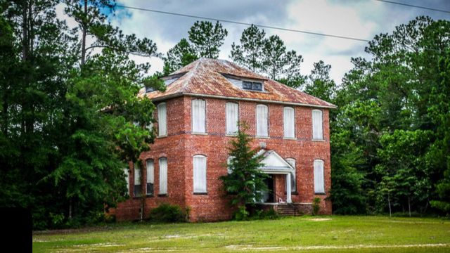 _There Is An Abandoned Town In South Carolina That Most People Are Unknown (1)