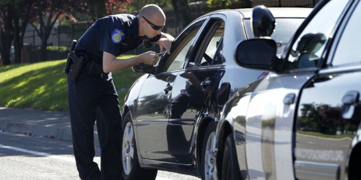 Is It Legal for Alabama Police to Search Your Phone During a Traffic Stop