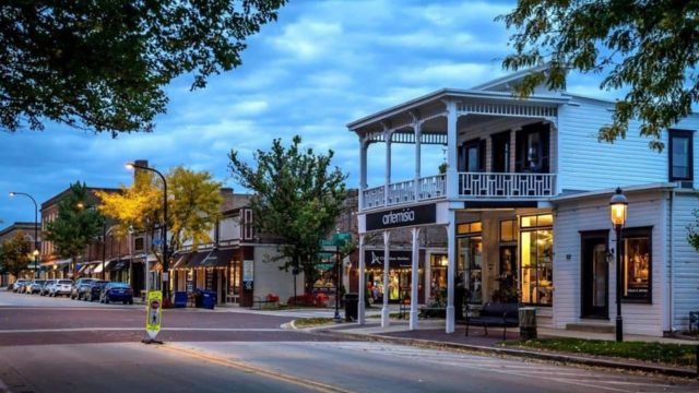 The Cutest Small Towns in Illinois You Have to Visit