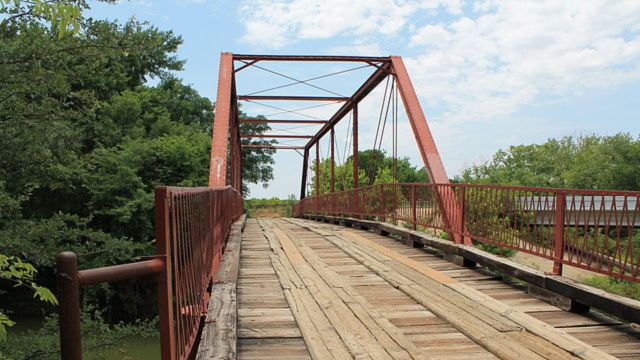 The Haunted Bridge of Texas Historic Landmark with Spine-Chilling Stories