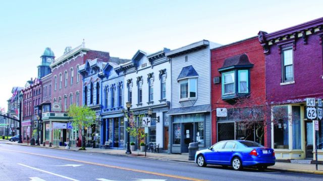 Visit These Close-Knit Ohio Towns for a Unique Experience